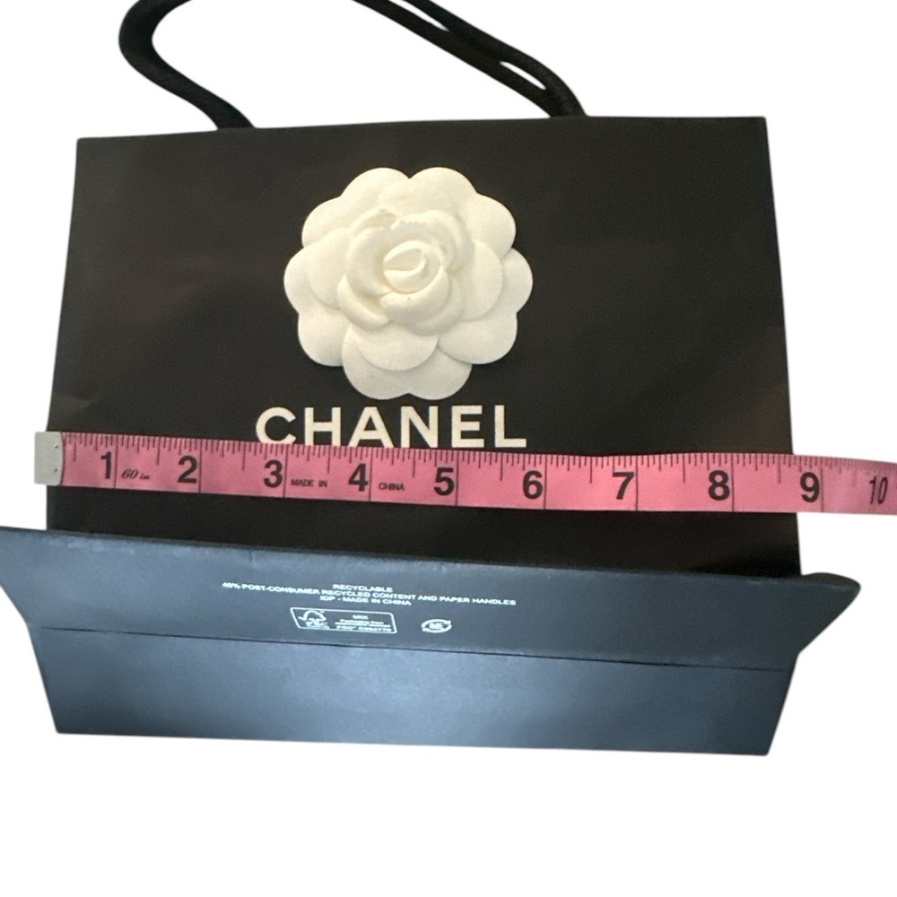 Chanel Camellia Gift Box Shopping Bag Set Black Cream Flower White Ribbon - Picture 8 of 8